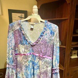 Boho V-Neck Printed Tunic Top in Lavender & Sky Blue